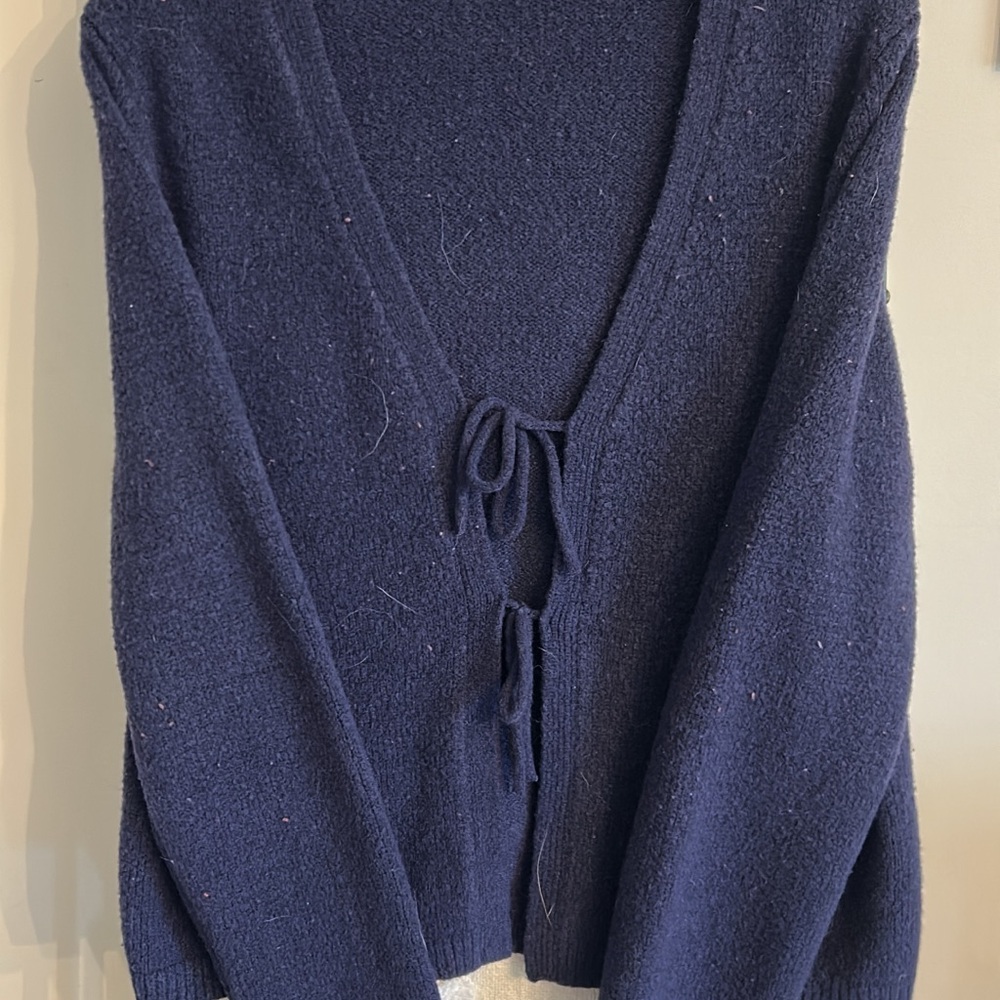 Abercrombie & Fitch Blue Cardigan Sweater V-Neck Tie Closure